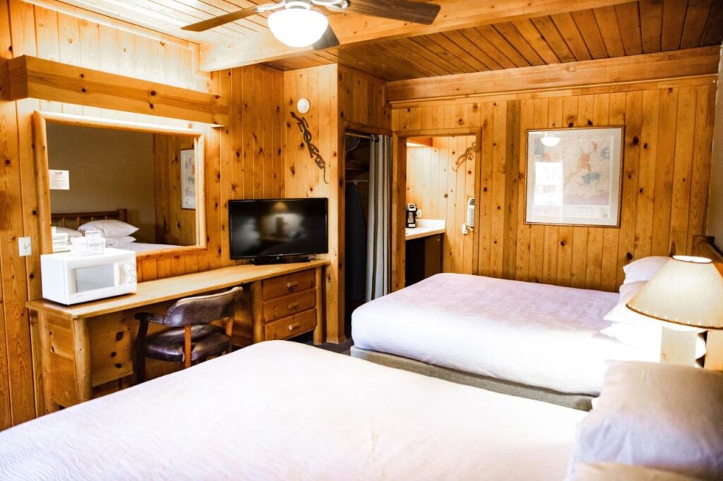 Big Horn Lodge - Image 6