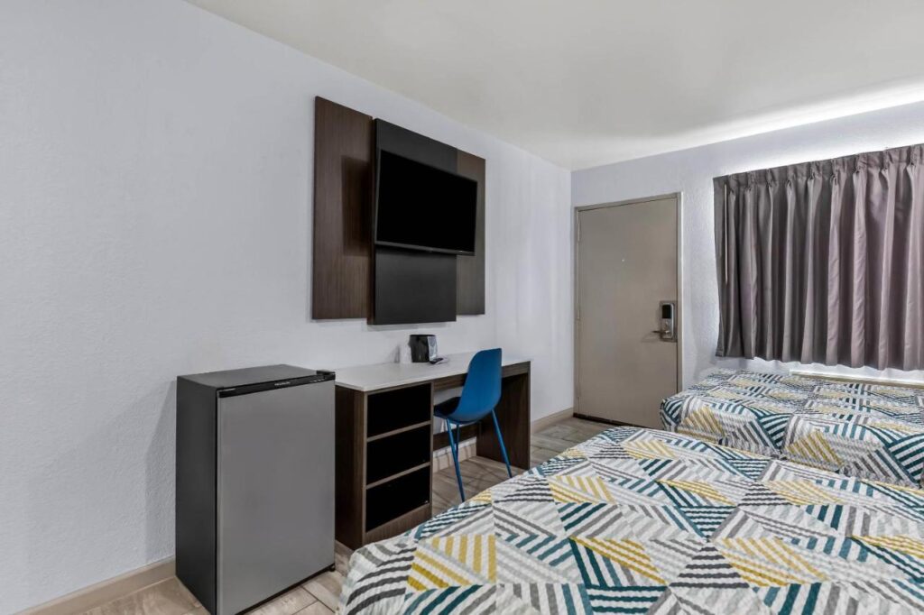 Motel 6-Murfreesboro, TN - Image 3