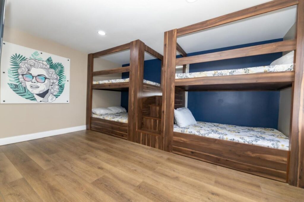 Seaside Sands Inn - Image 6