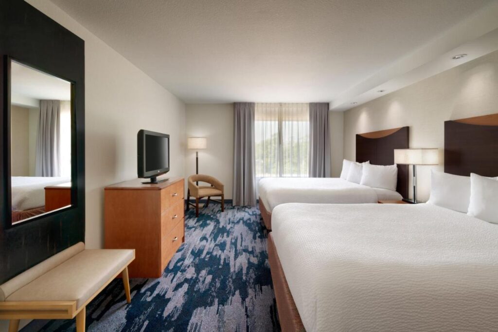 Fairfield Inn & Suites by Marriott Tallahassee Central - Image 5