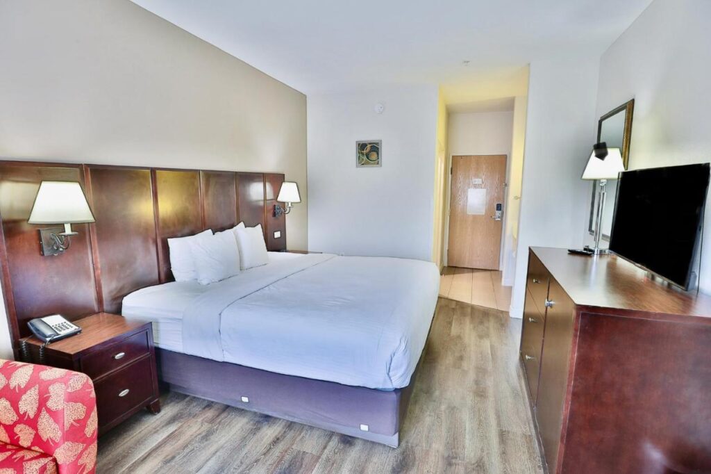 Baymont by Wyndham Tucson Airport - Image 3
