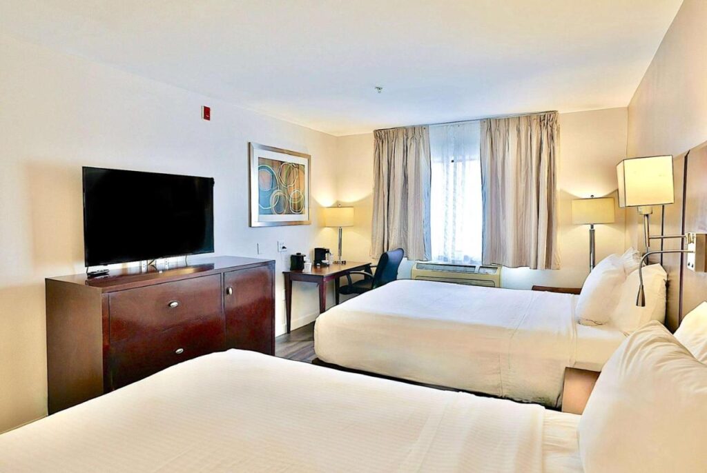 Baymont by Wyndham Tucson Airport - Image 4