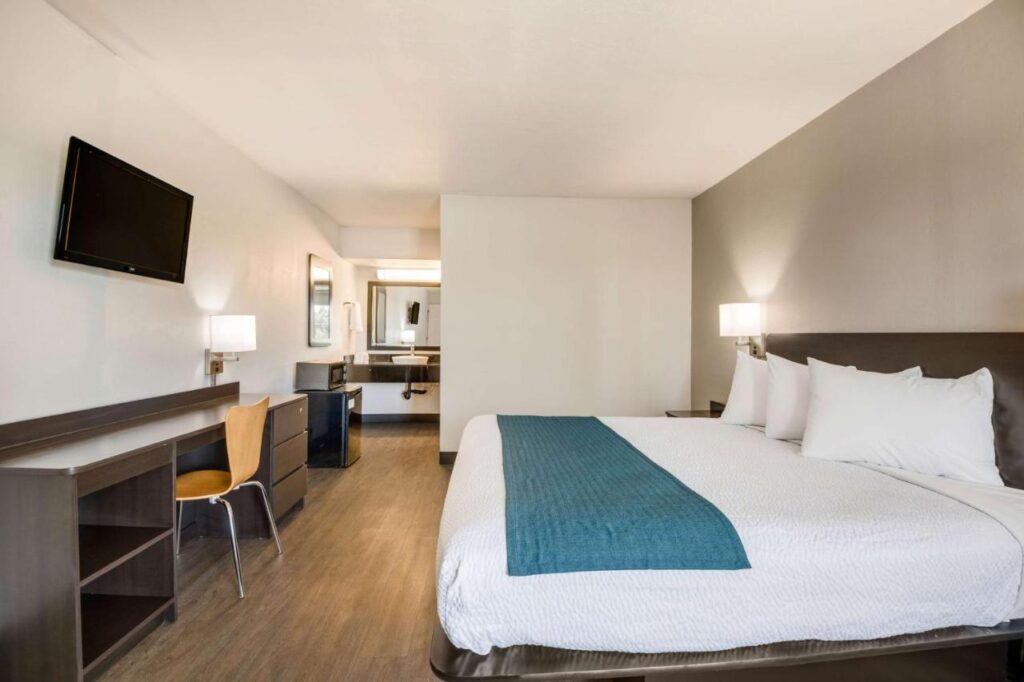 Motel 6-Tucson, AZ-Downtown - Image 2