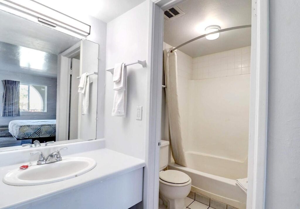 Motel 6 Tucson, AZ - East Williams Center - Image 3