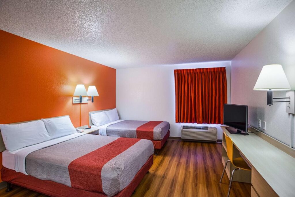 Motel 6 Tucson, AZ - North - Image 1