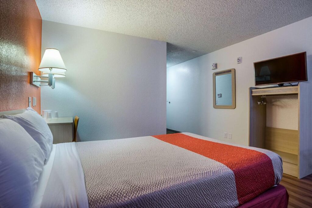 Motel 6 Tucson, AZ - North - Image 3