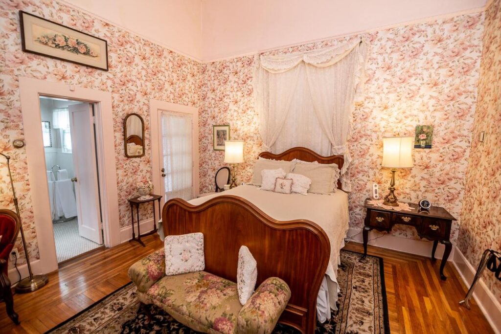 The Blenman Inn - Image 6