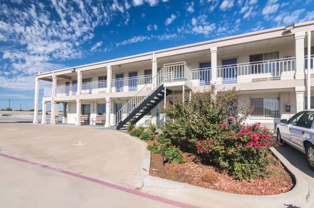 Motel 6-Wichita Falls, TX - North - Image 1